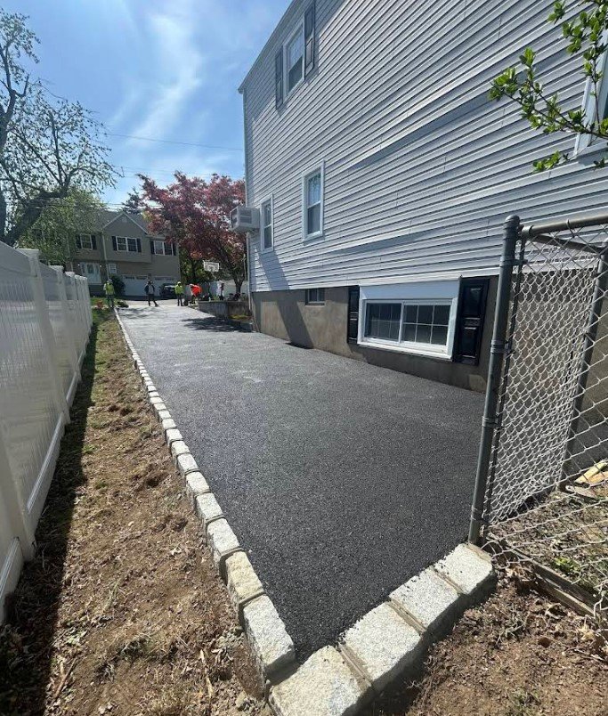 How to Choose an Expert Driveway Contractor in East Setauket, NY: A Comprehensive Guide